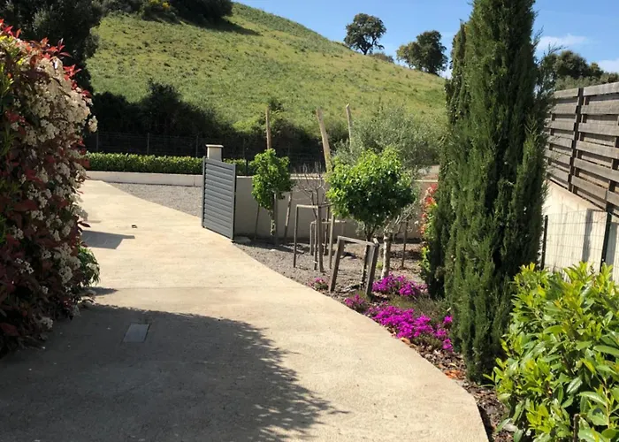 A Murella - Maison De A En Corse Hébergement de vacances