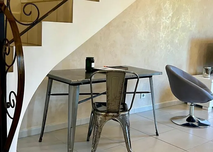 A Murella - Maison De A En Corse Hébergement de vacances *